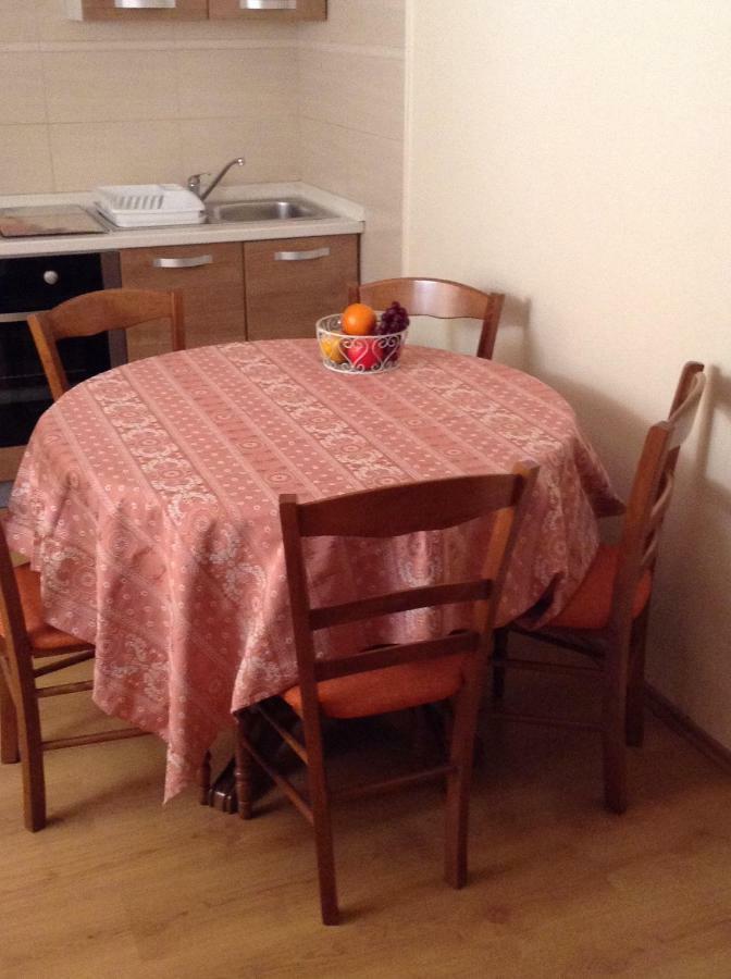 Apartment Biserka Barbat na Rabu Luaran gambar