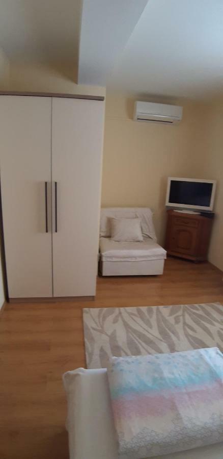 Apartment Biserka Barbat na Rabu Luaran gambar